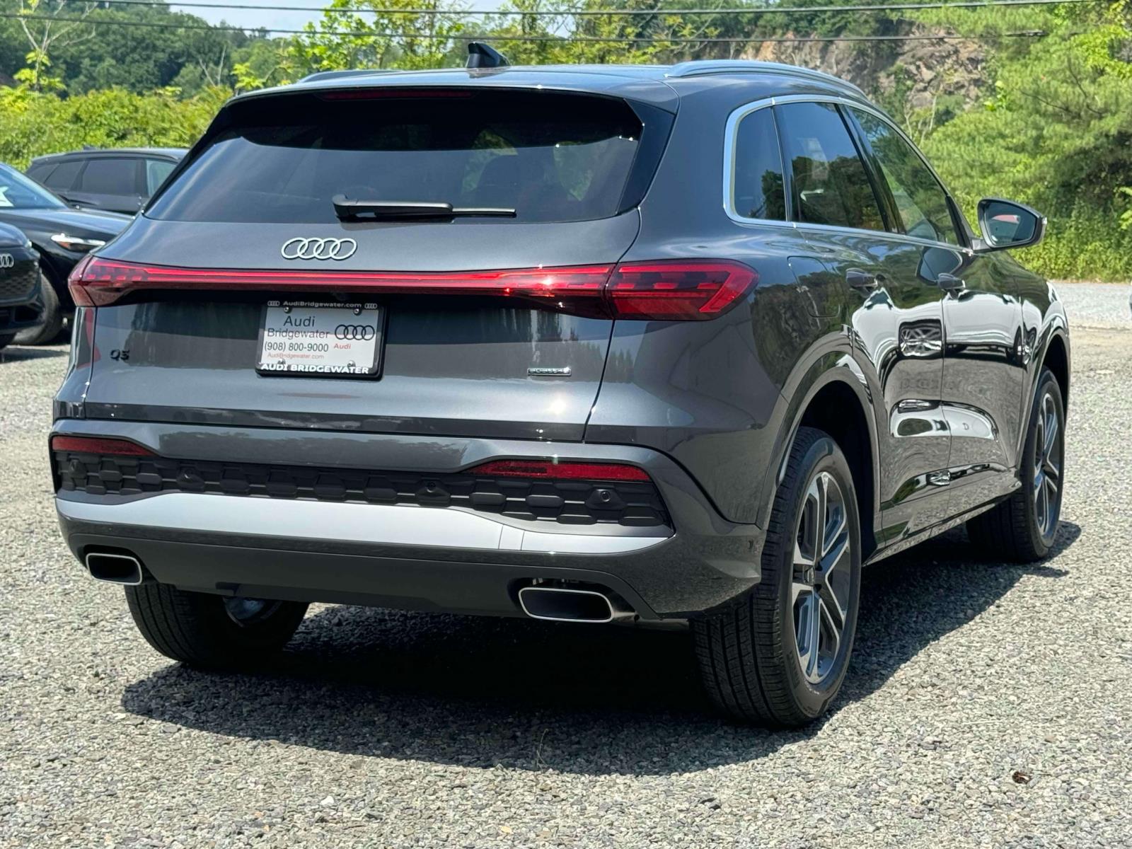 2025 Audi Q5 2.0T Premium photo 2