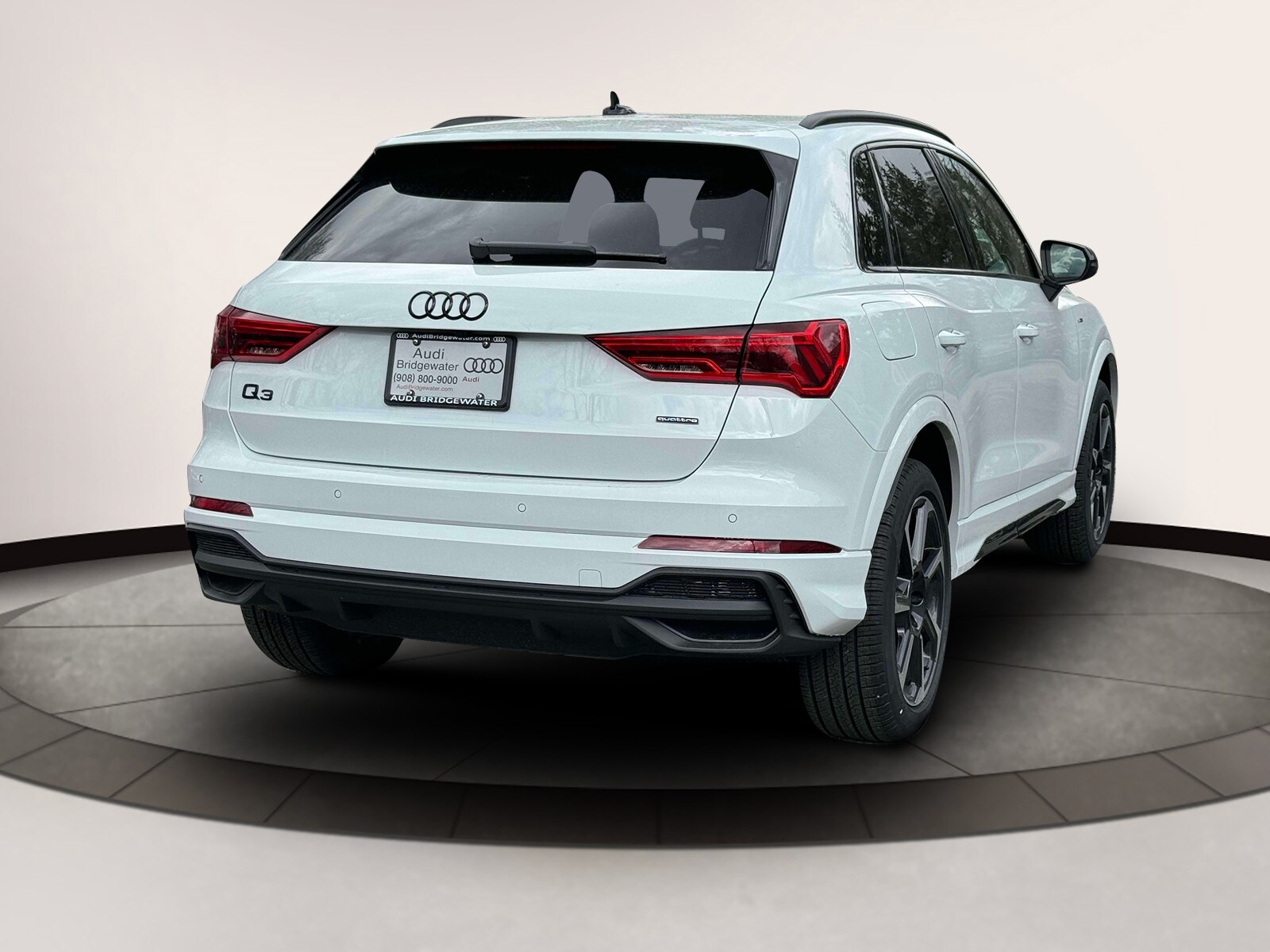 2025 Audi Q3 S line Premium Plus photo 4