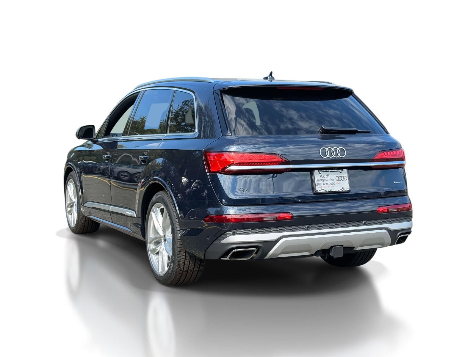 2025 Audi Q7 55 Premium Plus photo 2