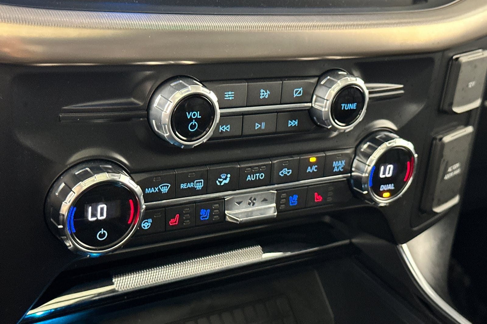 Used 2021 Ford F-150 Raptor with VIN 1FTFW1RG3MFC23473 for sale in Beverly Hills, CA