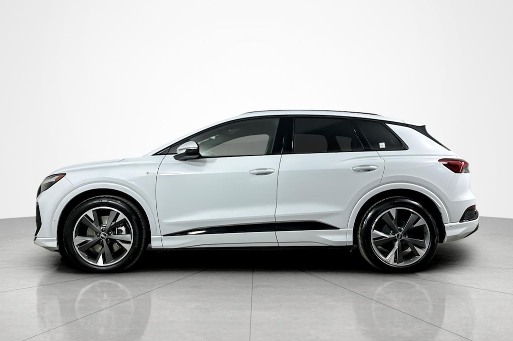 Used 2024 Audi Q4 e-tron Premium Plus 55 Quattro SUV