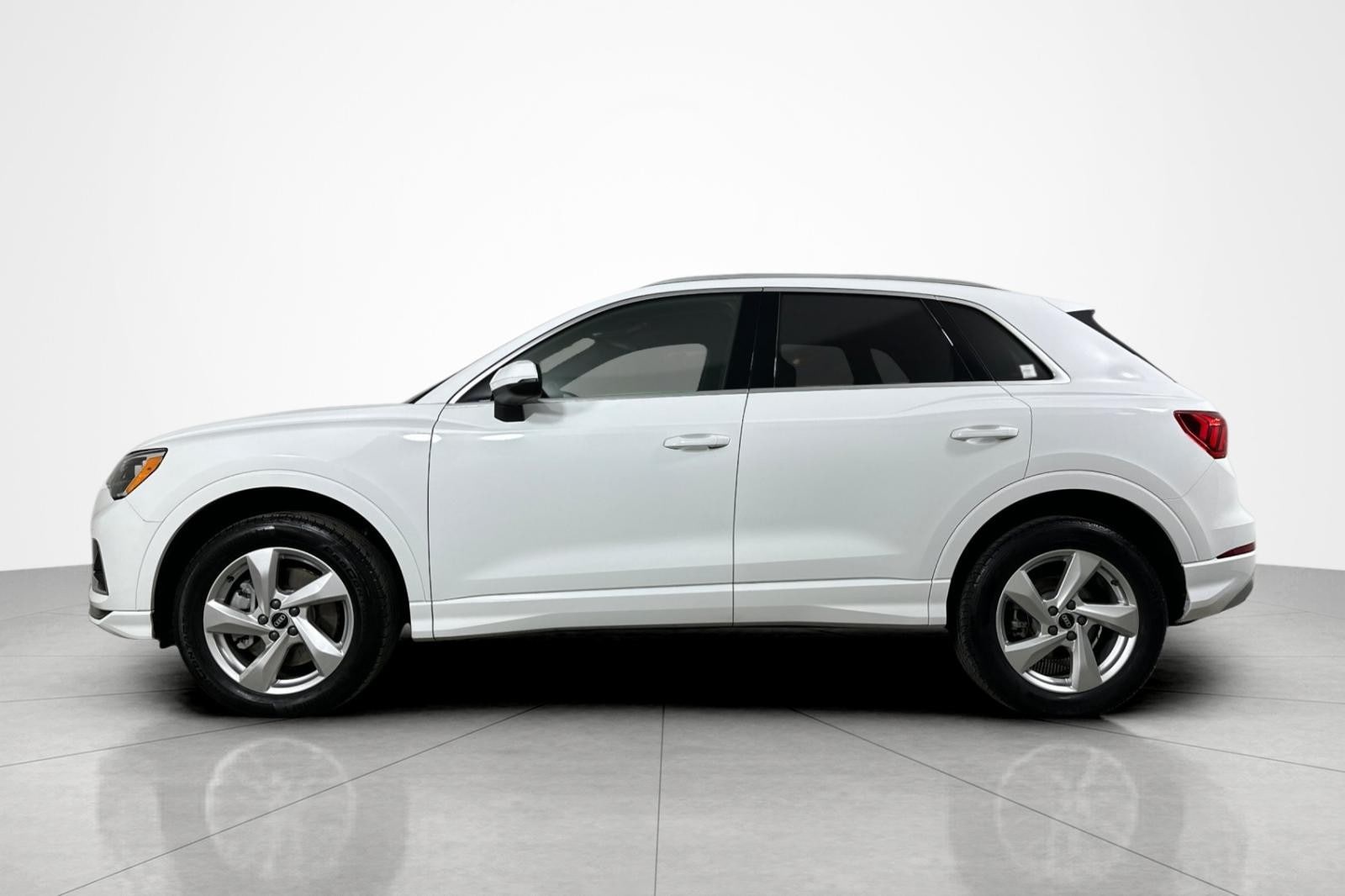 Used 2022 Audi Q3 Premium with VIN WA1AUCF31N1029918 for sale in Beverly Hills, CA