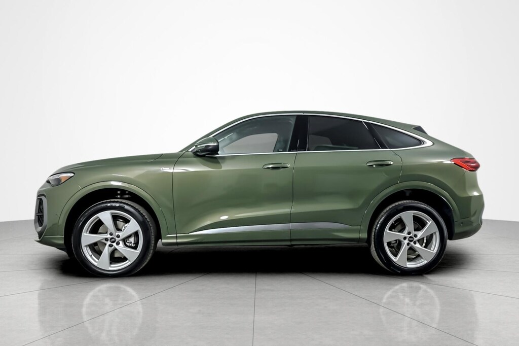 New 2025 Audi All-new Q5 Sportback Premium Plus 2.0 Tfsi Quattro SUV