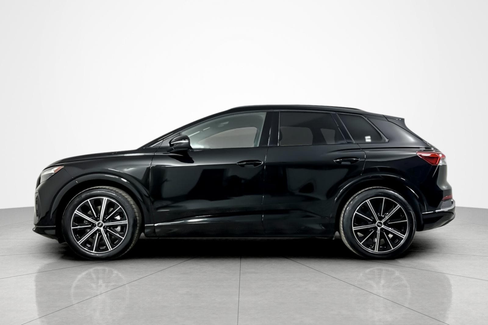 Used 2025 Audi Q4 e-tron Premium Plus with VIN WA1B5BFZXSP015217 for sale in Beverly Hills, CA