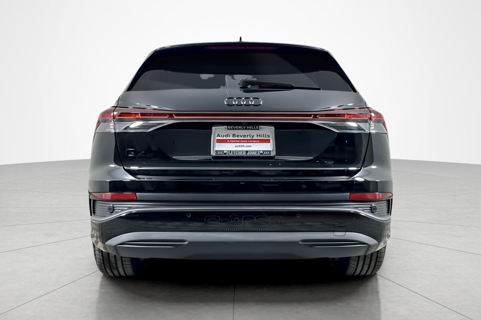 2025 Audi Q4 E-tron Premium Plus photo 4