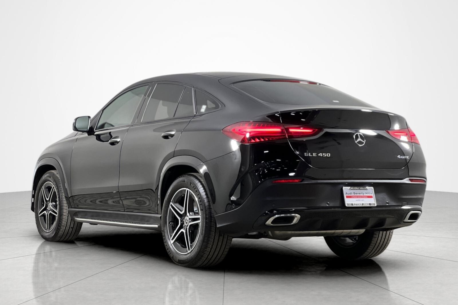2025 Mercedes Benz GLE 450 4MATIC Coupe photo 2