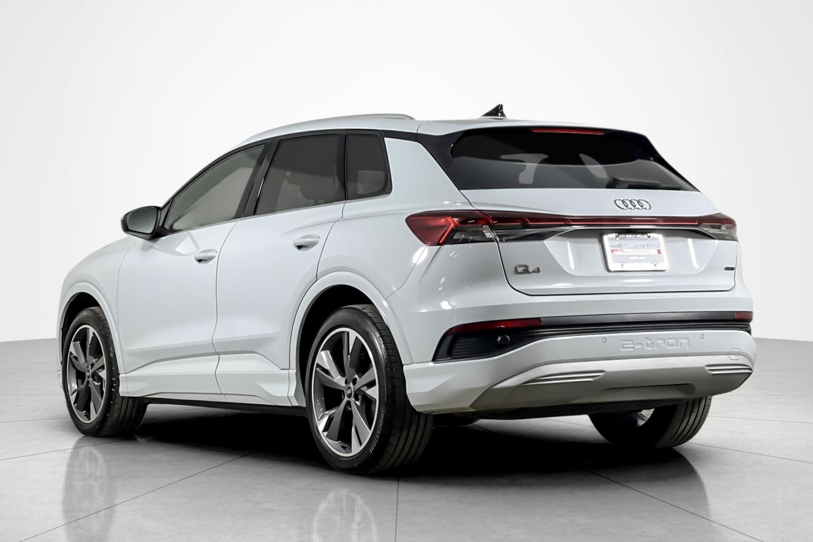 2022 Audi Q4 E-tron Premium Plus 50 photo 3