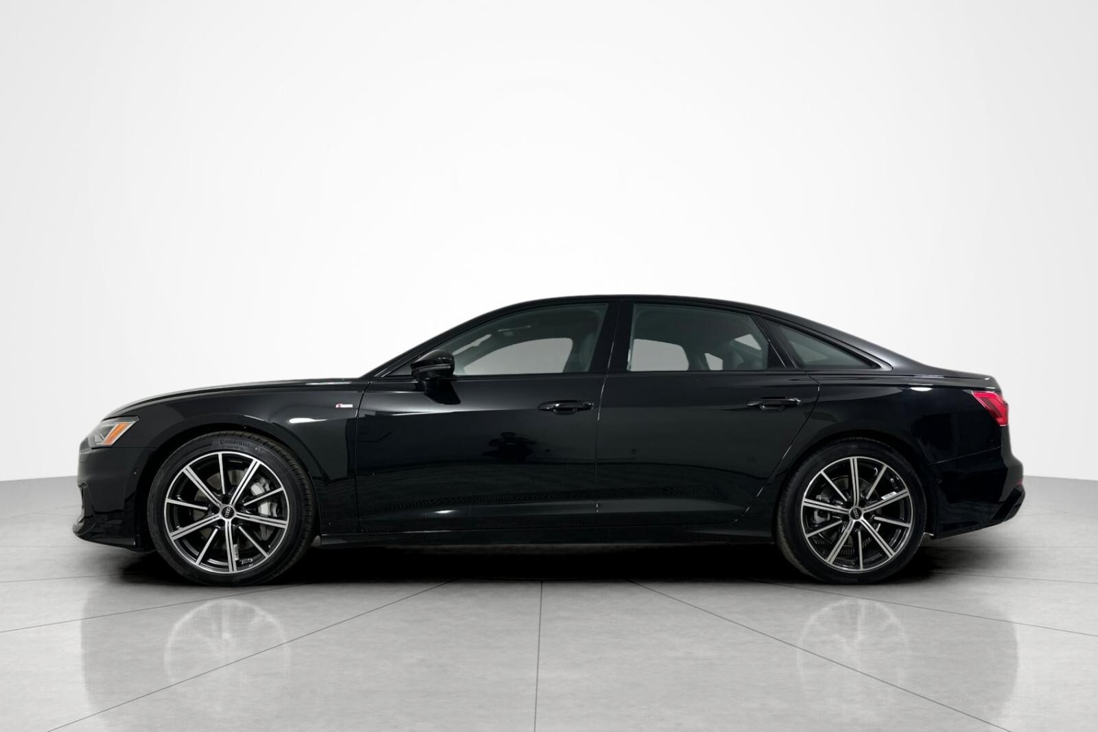 2025 Audi A6 Premium TFSI Quattro photo 3