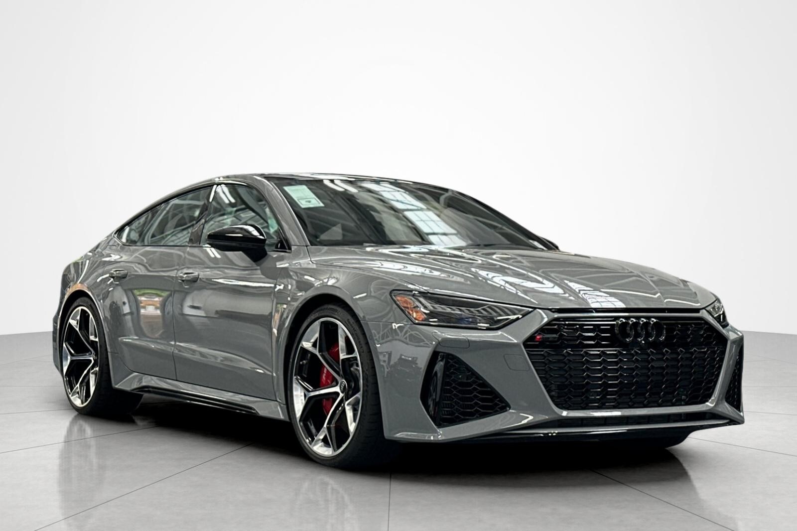 2025 Audi RS 7 Performance photo 2