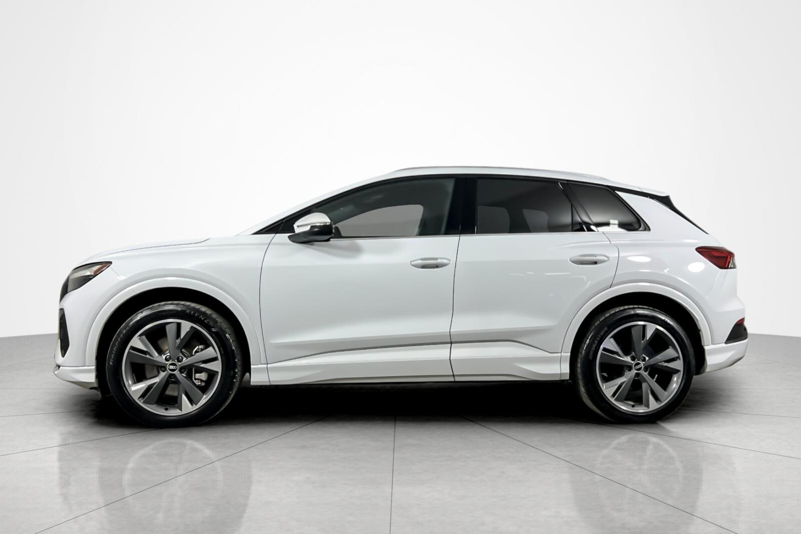 2022 Audi Q4 E-tron Premium Plus 50 photo 2