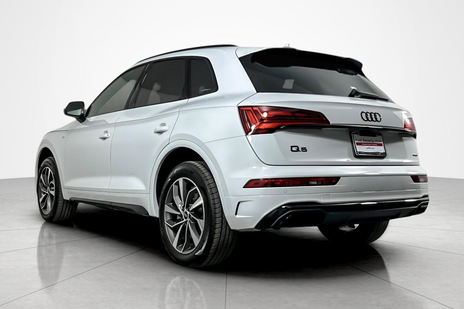 2024 Audi Q5 S line Premium 45 TFSI photo 3