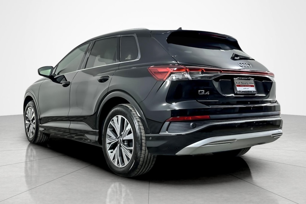 Used 2024 Audi Q4 e-tron Premium Plus 40 RWD SUV