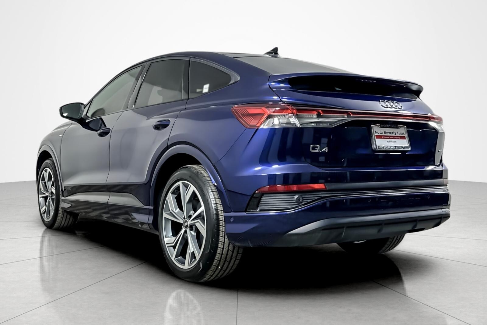 2024 Audi Q4 E-tron Sportback Prestige 55 photo 2