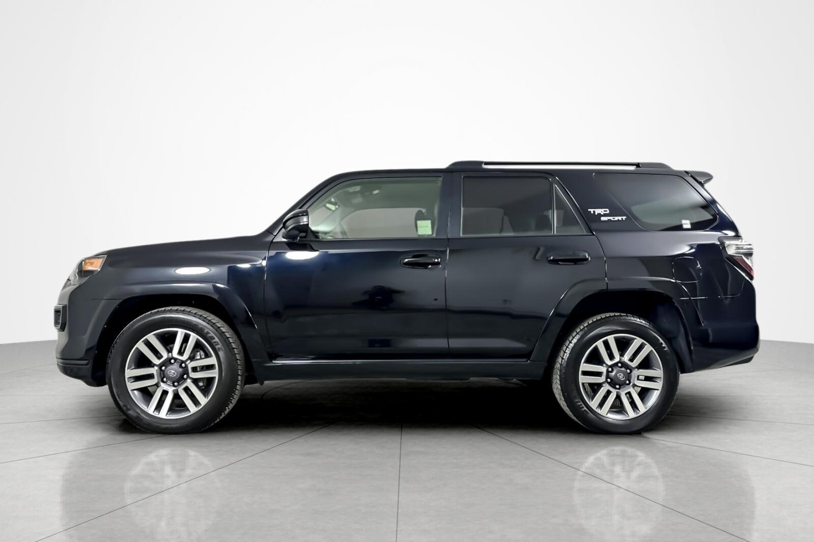 2024 Toyota 4Runner TRD Sport photo 2
