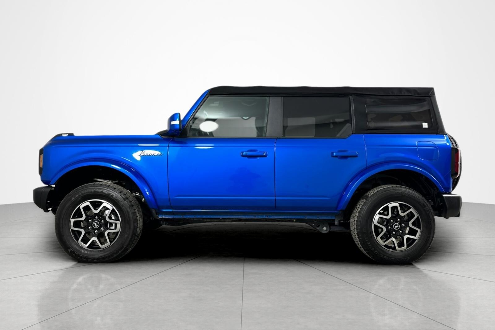 Used 2021 Ford Bronco 4-Door Outer Banks with VIN 1FMEE5DP7MLA91585 for sale in Beverly Hills, CA