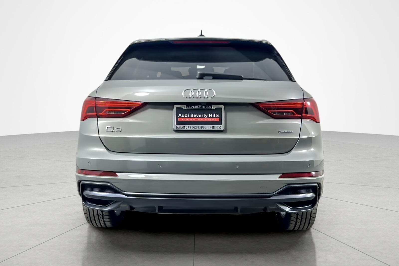 2019 Audi Q3 S line Premium Plus photo 4