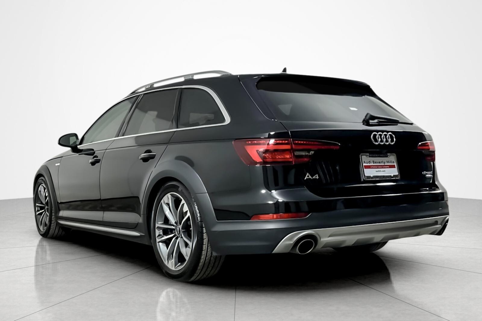 2018 Audi A4 Allroad TFSI Premium photo 2
