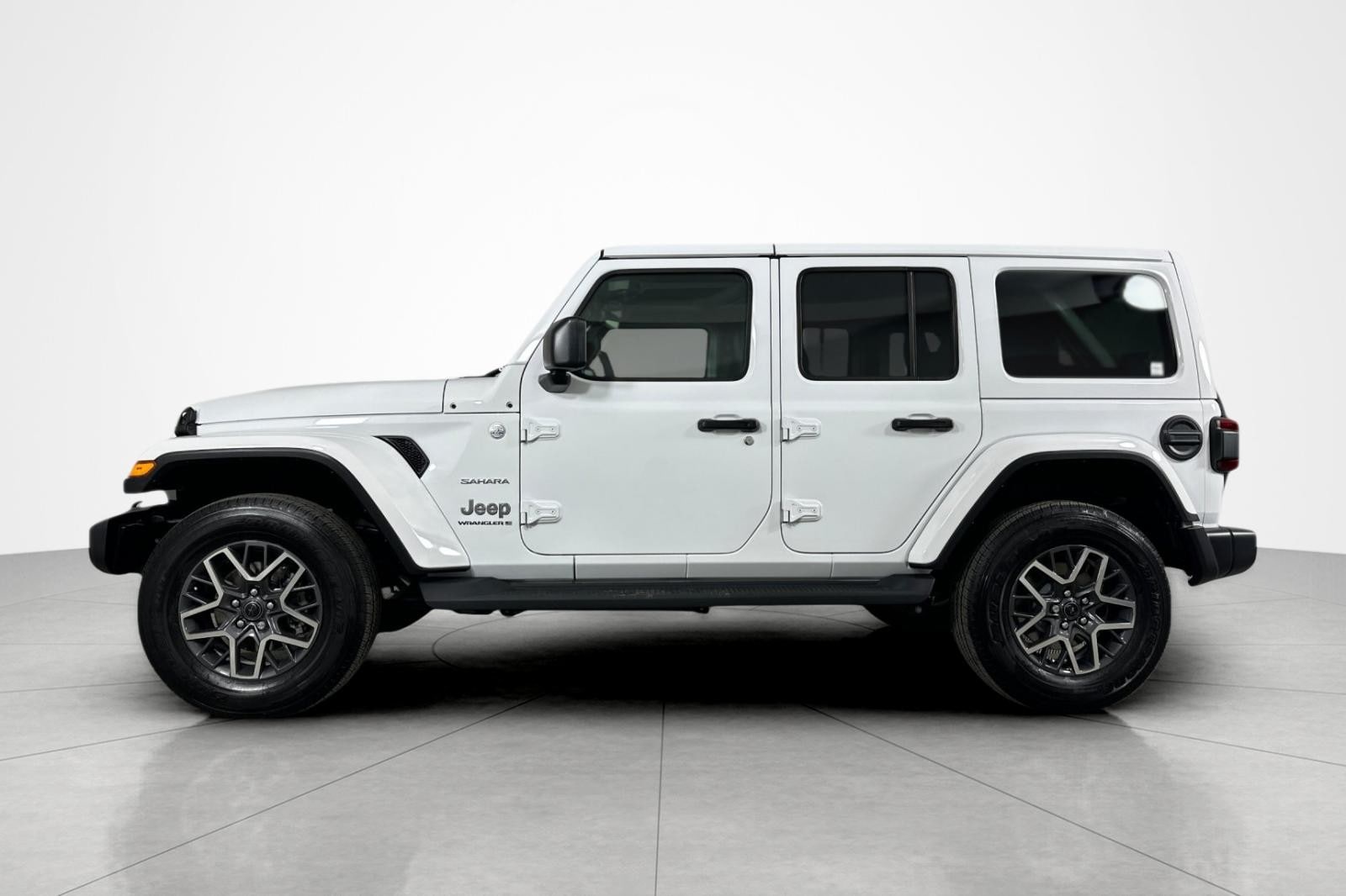 Used 2024 Jeep Wrangler 4-Door Sahara with VIN 1C4PJXEG3RW348881 for sale in Beverly Hills, CA
