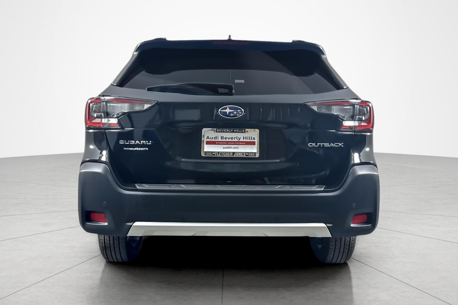 2023 Subaru Outback Limited photo 4