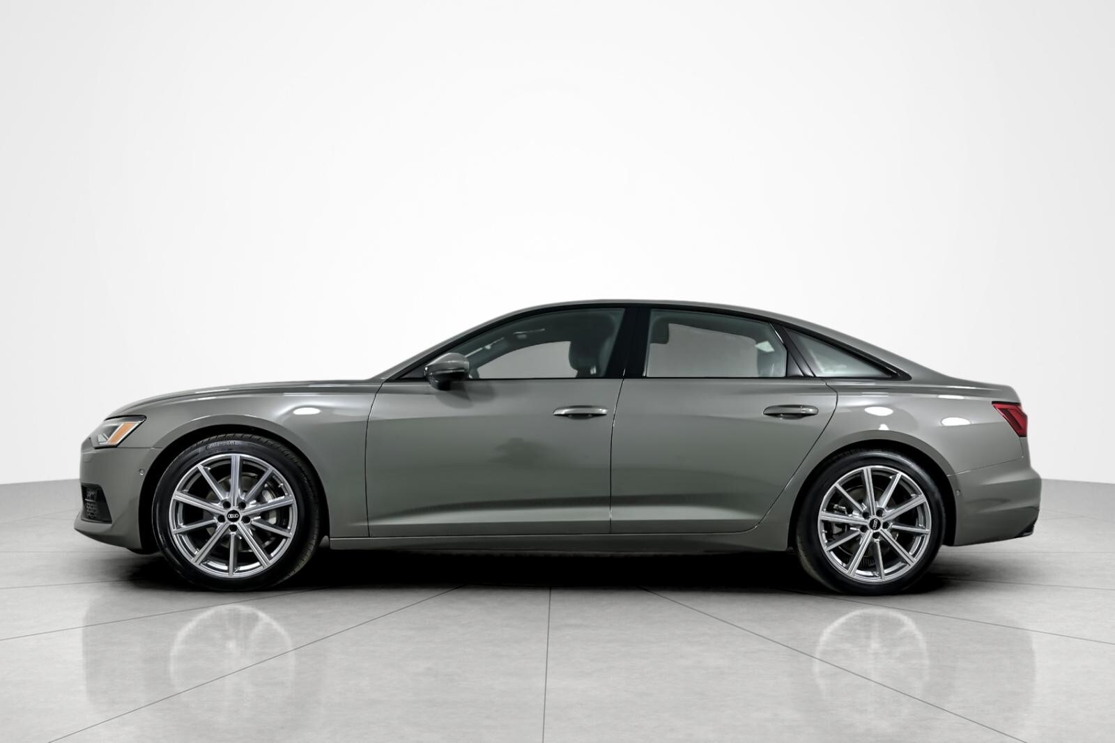 2025 Audi A6 Quattro Premium Plus photo 3