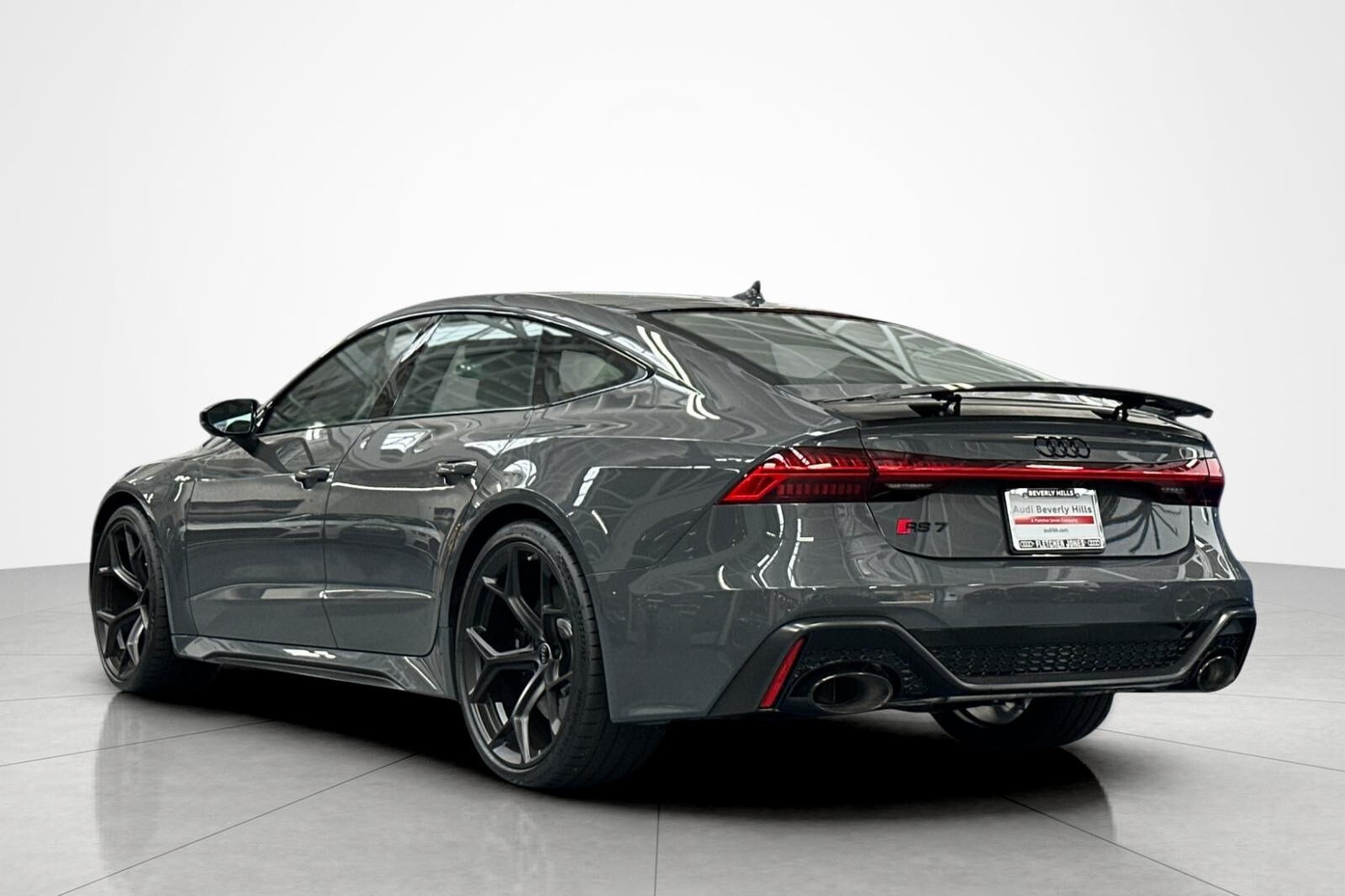 2025 Audi RS 7 Performance photo 4