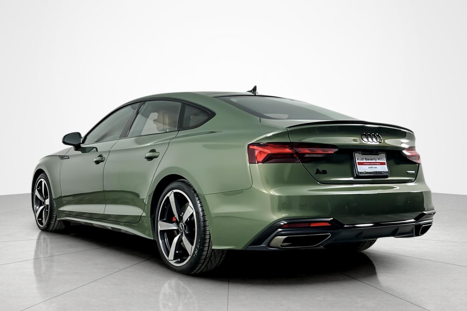 2024 Audi A5 S line Premium Plus 45 TFSI Quattro photo 3