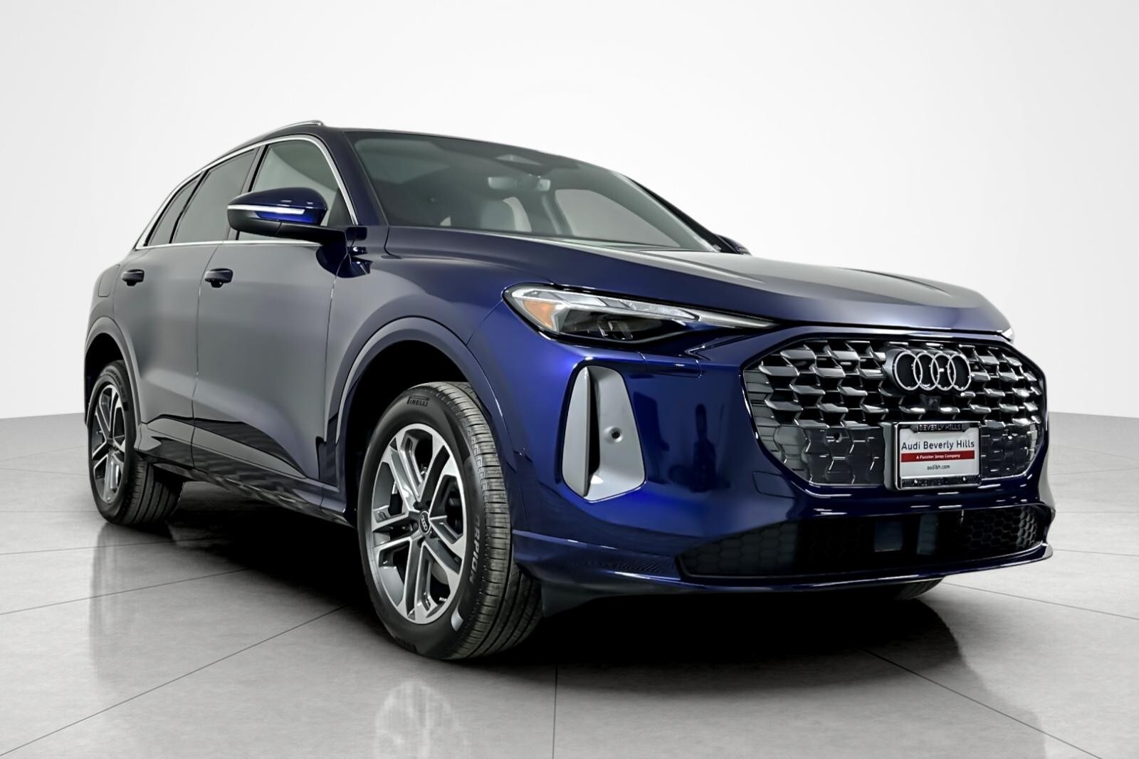 2025 Audi Q5 2.0T Premium photo 2