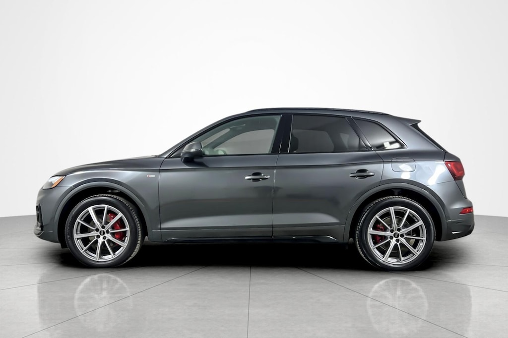 Used 2024 Audi Q5 S Line Premium Plus 55 Tfsi e Quattro SUV