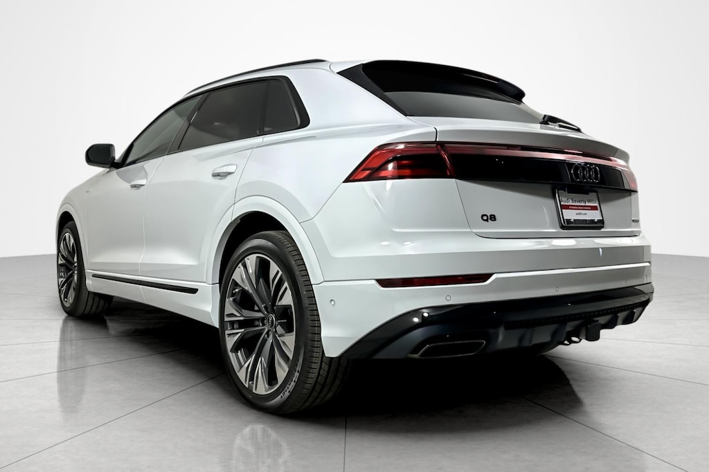 New 2026 Audi Q8 Premium Plus Quattro SUV
