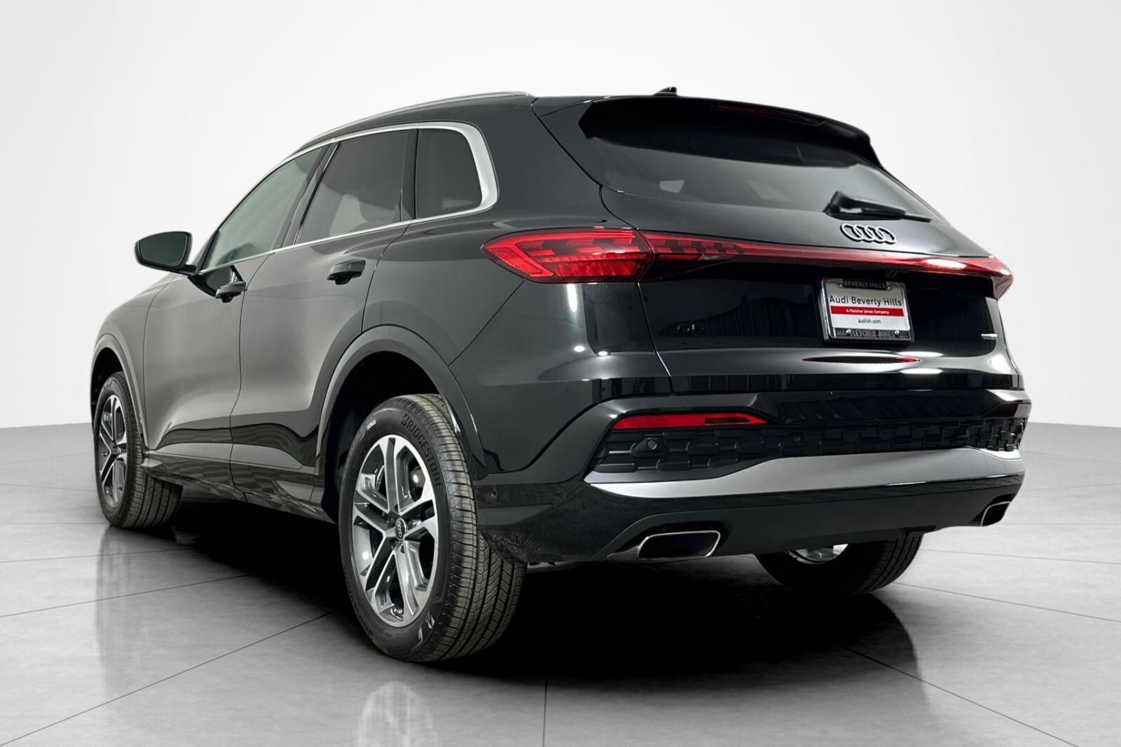 2025 Audi Q5 2.0T Premium photo 4