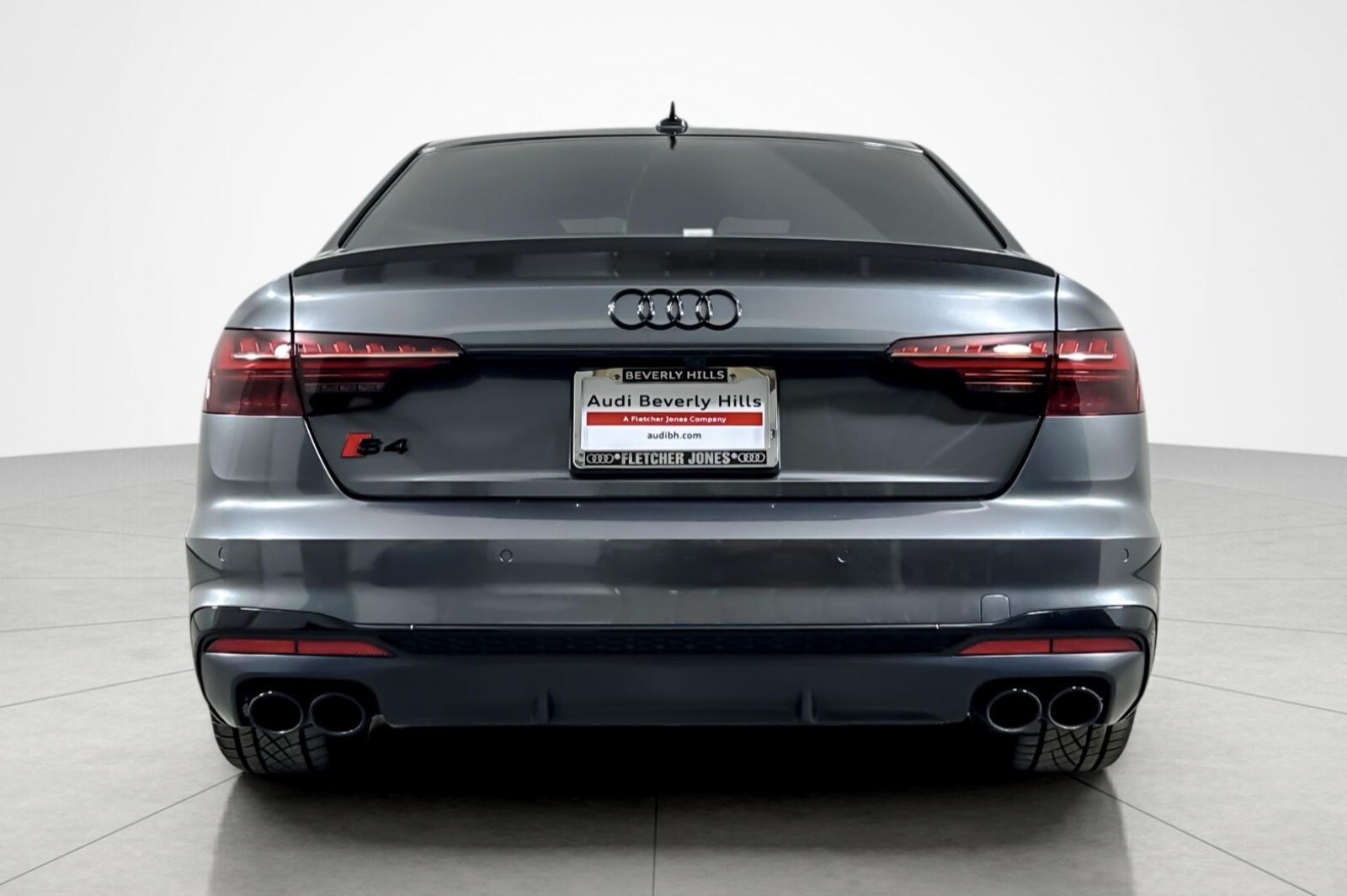 2023 Audi S4 Prestige Base photo 3