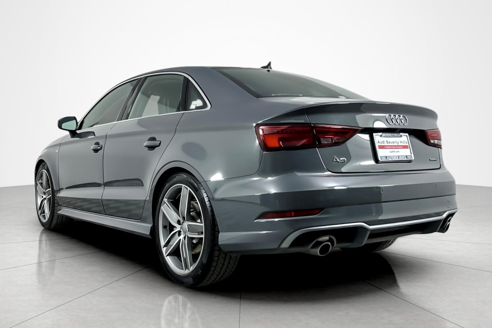 2019 Audi A3 Premium Plus TFSI Quattro photo 3