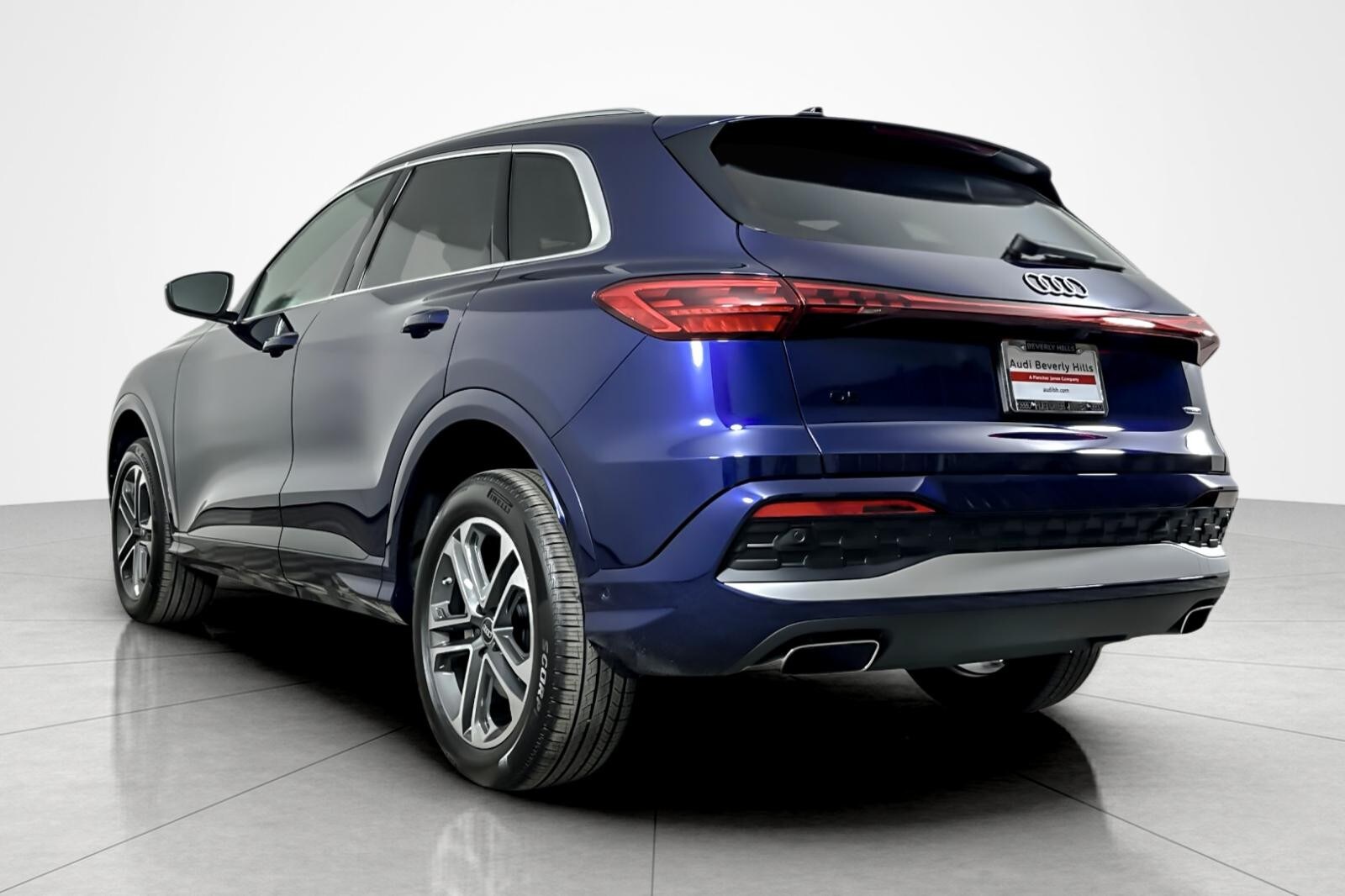 2025 Audi Q5 2.0T Premium photo 4