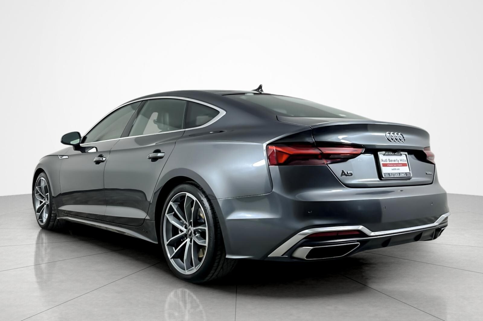 2022 Audi A5 S line Premium Plus 45 TFSI Quattro photo 3