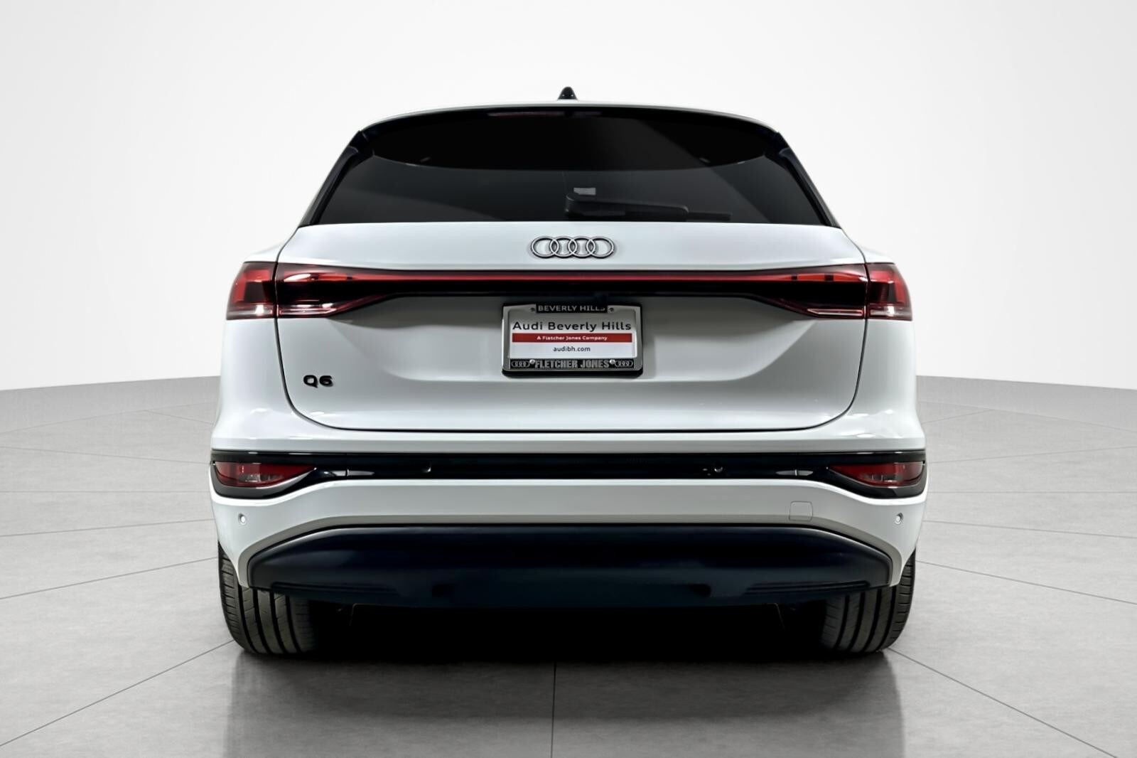 2025 Audi Q6 E-tron Premium photo 4