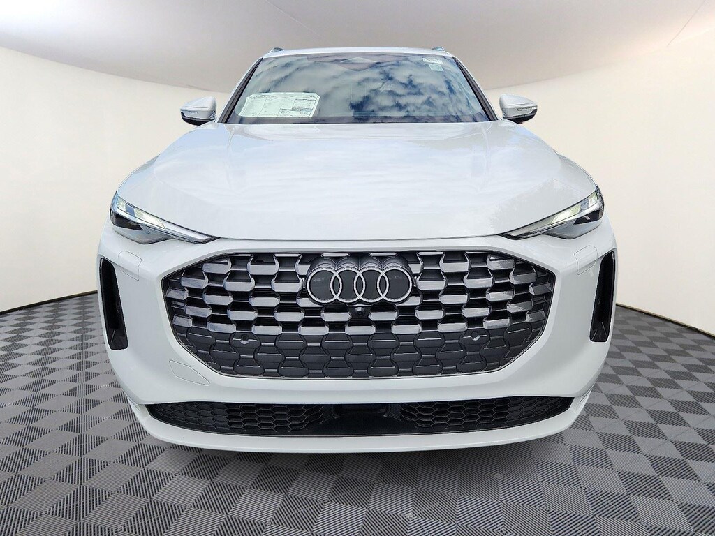 New 2025 Audi Q5 Premium SUV