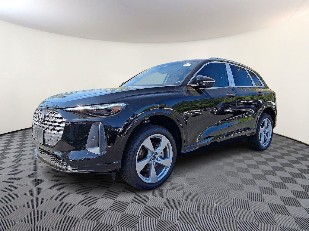 New 2025 Audi Q5 Prestige SUV