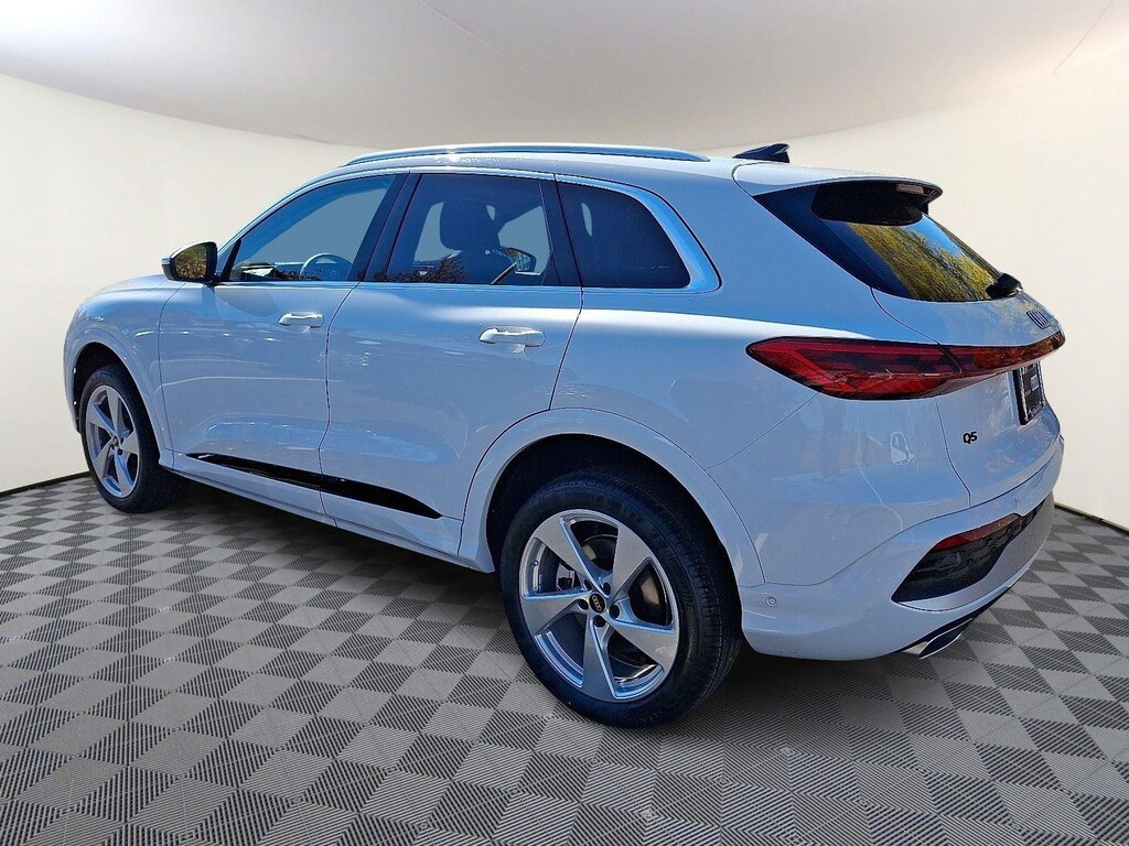 New 2025 Audi Q5 Premium Plus SUV