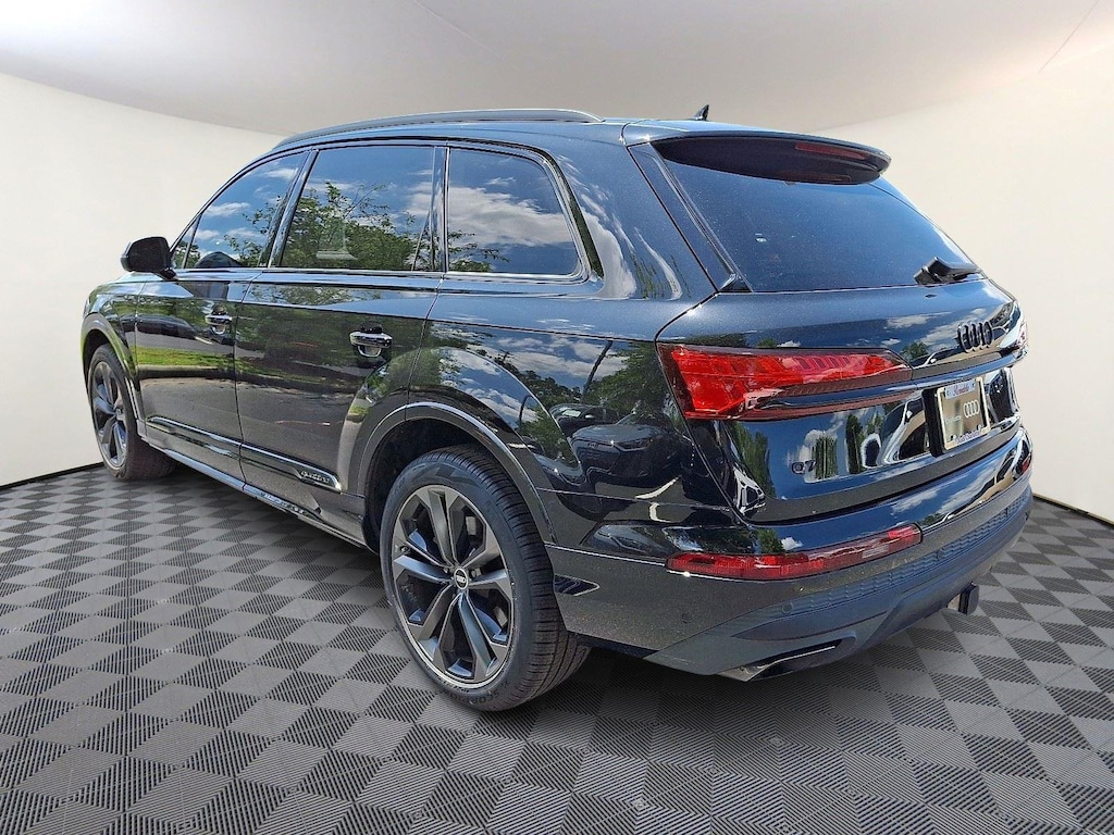 Certified 2025 Audi Q7 Premium Plus SUV