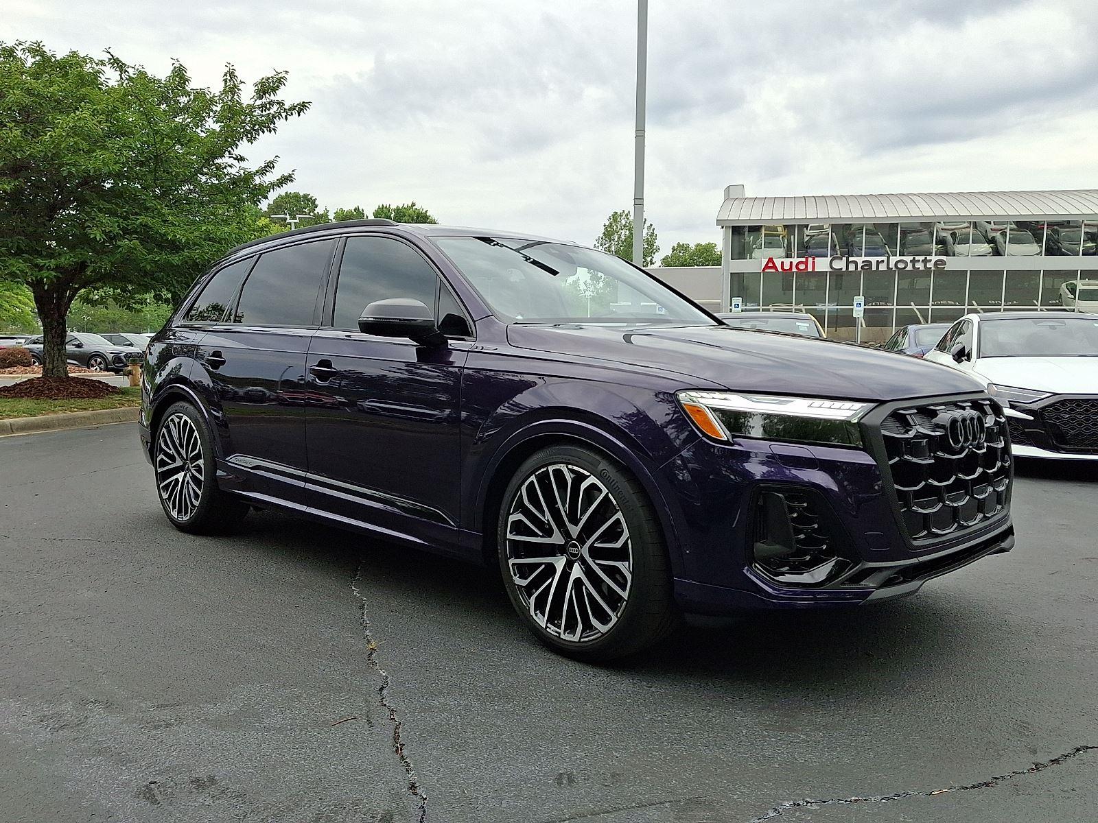 2025 Audi SQ7 Prestige quattro Tiptronic's photo
