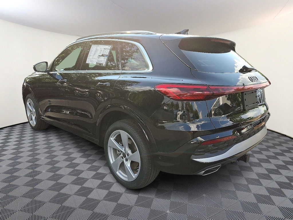 New 2025 Audi Q5 Premium Plus SUV