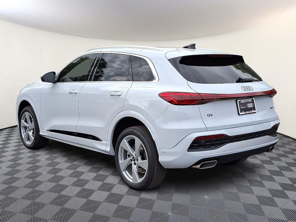 New 2026 Audi Q5 Premium Plus SUV