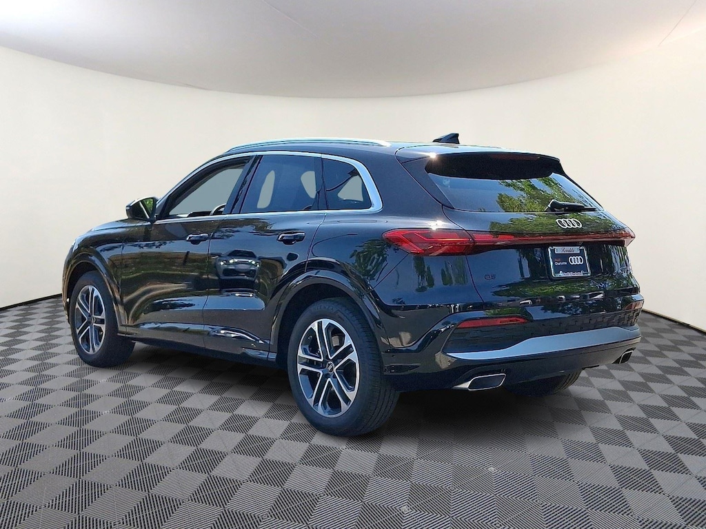 Certified 2025 Audi Q5 Prestige SUV