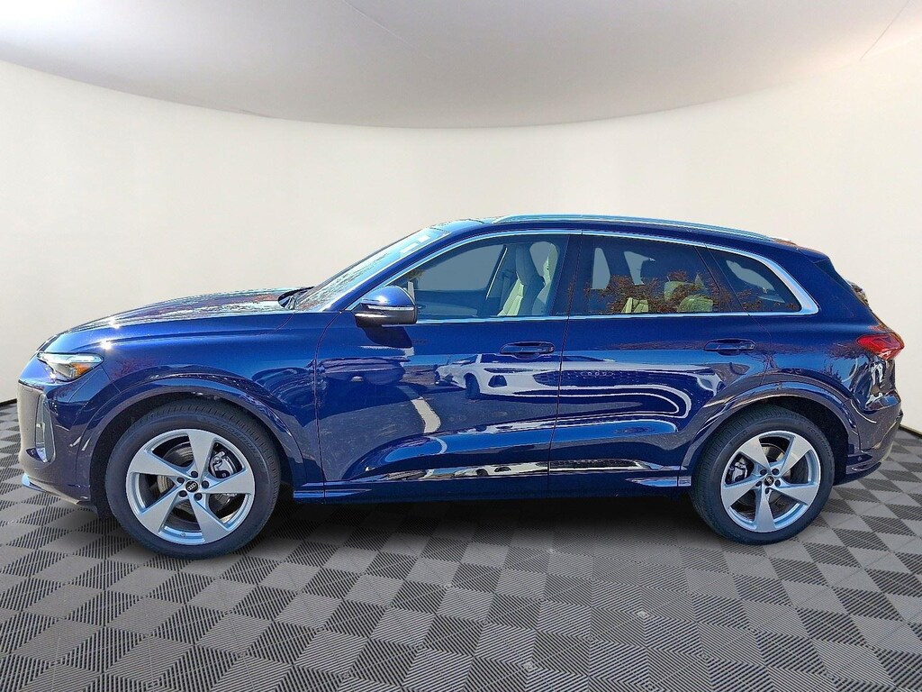 New 2025 Audi Q5 Prestige SUV