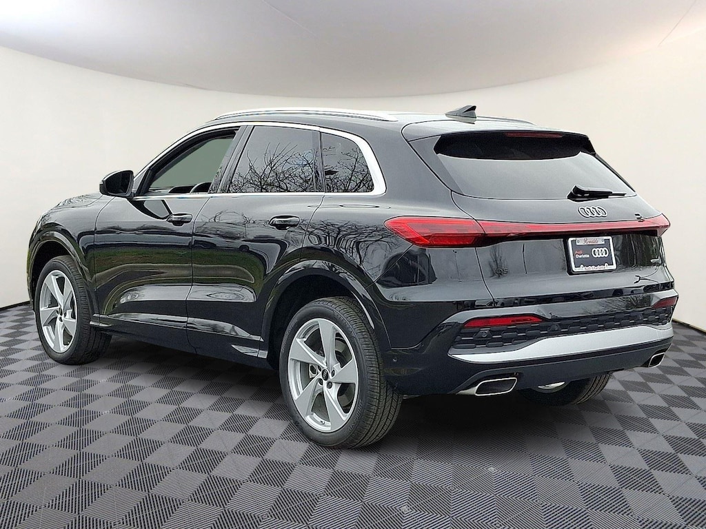 Certified 2025 Audi Q5 Premium Plus SUV