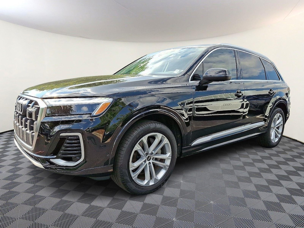 Certified 2025 Audi Q7 Premium Plus SUV