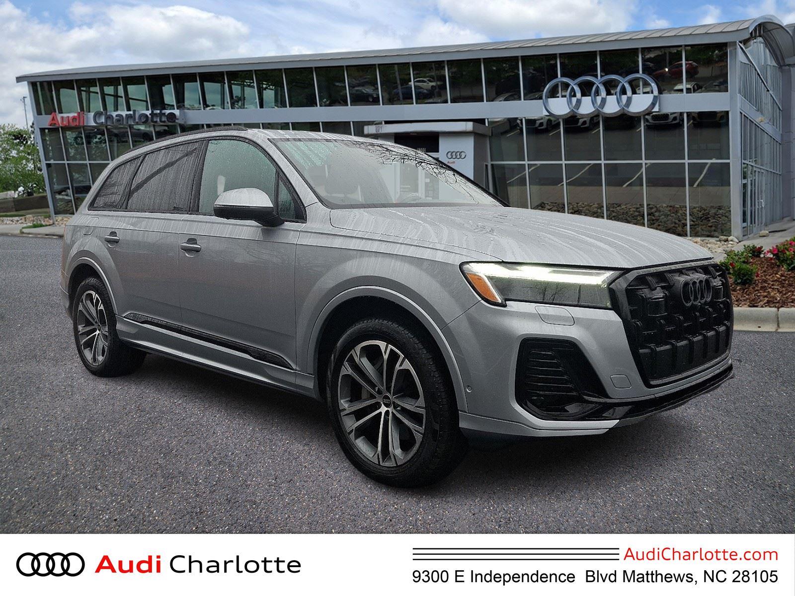 2025 Audi Q7 Premium Plus's photo