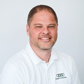 Staff member Jeff Simmons from e05b08183cad
