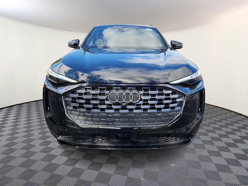 New 2025 Audi Q5 Premium Plus SUV