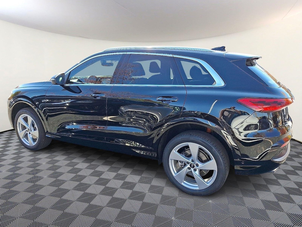 New 2025 Audi Q5 Premium Plus SUV